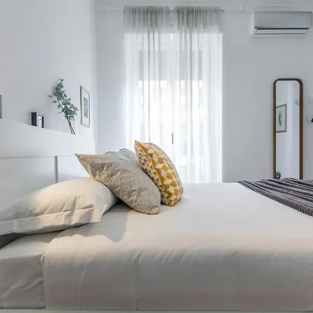 Joivy Lovely Flat For 2 On Quiet Street Near Centre